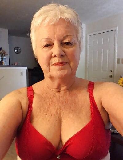 JustNaughty from Victoria,Australia